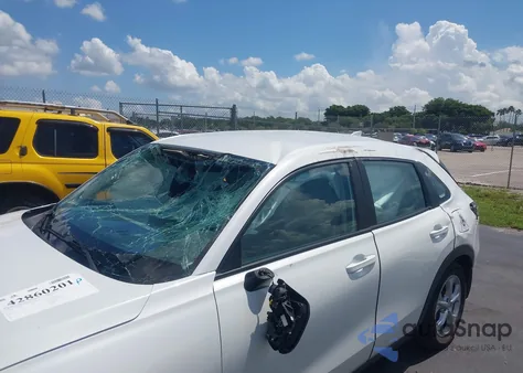 2025 Honda Hr-V 2Wd Lx from USA, damaged, VIN 3CZRZ1H35SM703783